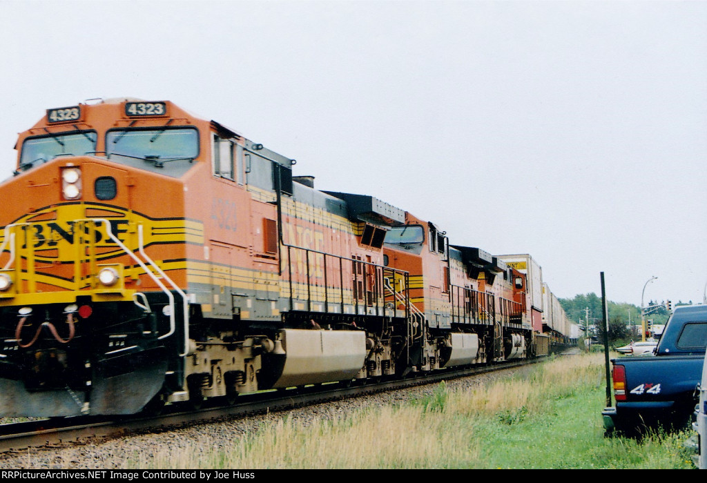 BNSF 4323 West